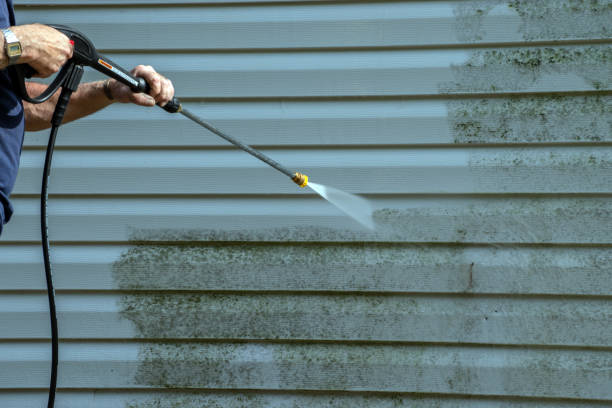 Why Choose Our Certified Pressure Washing Experts for Your Project Needs in Benton, TN?